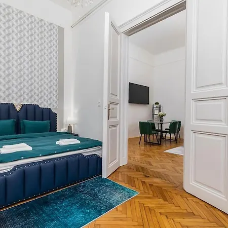 Venus - Oktogon Ii Apartamento